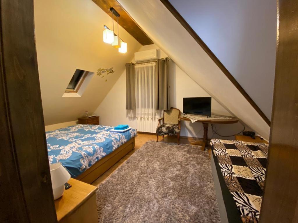 Hotel Conacul Caterinei à Polovragi Extérieur photo